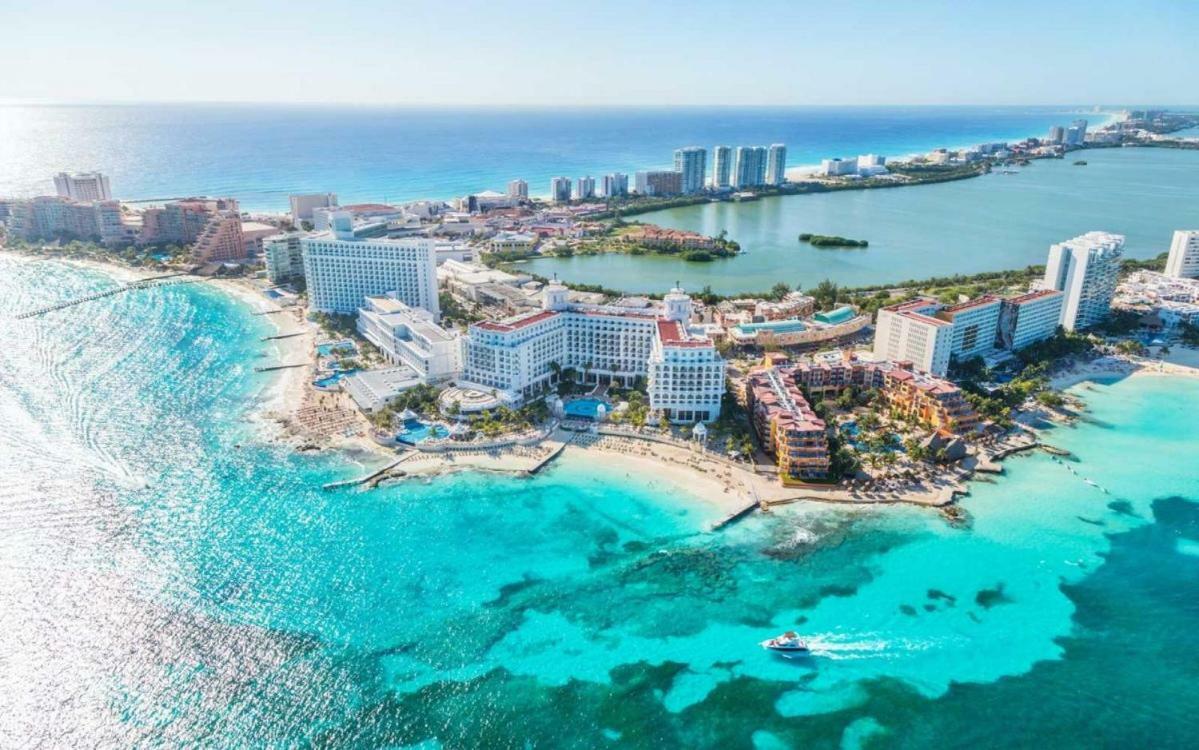 Depas Flamboyan Centro De Cancun D1 ภายนอก รูปภาพ